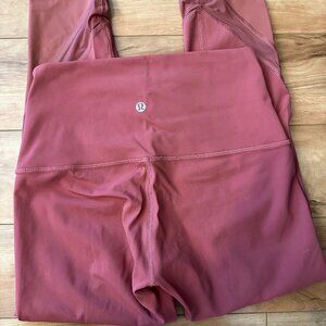 Lululemon wunder under